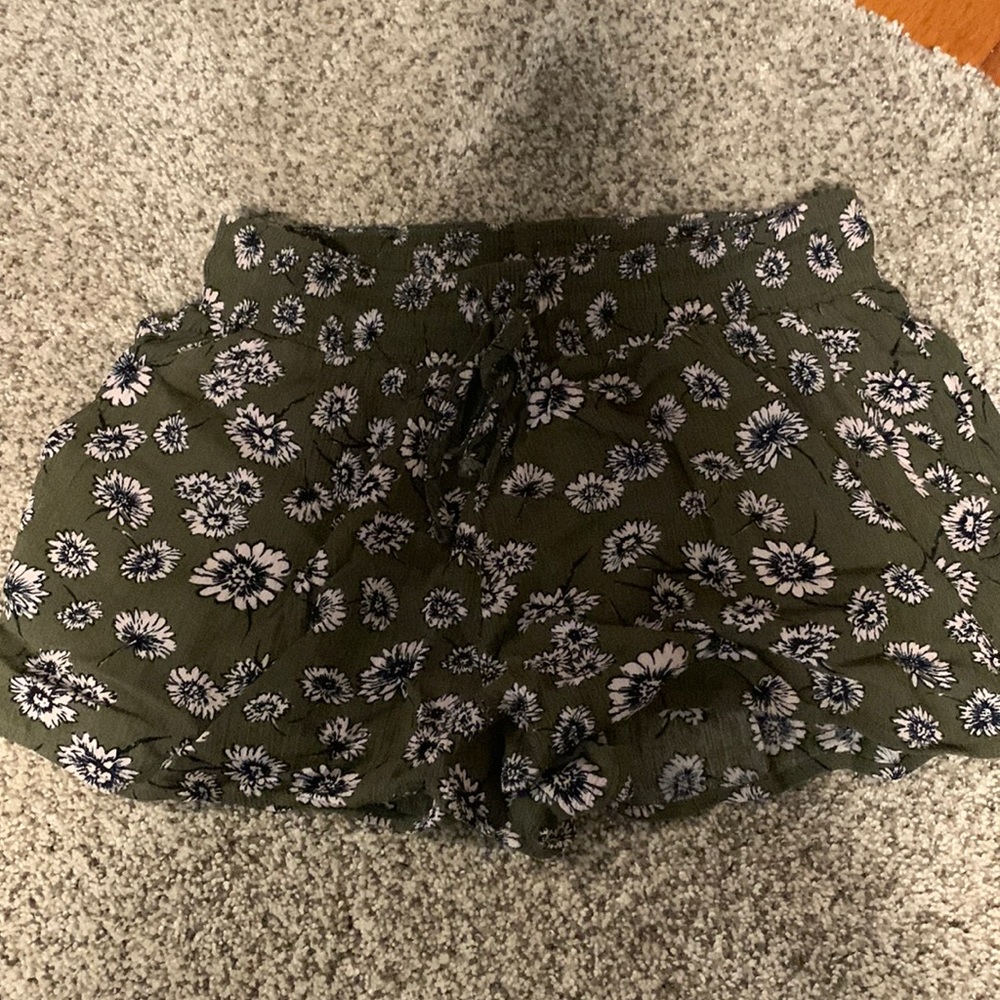 Woman’s shorts